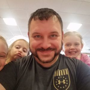 Meet your Posher, Justin